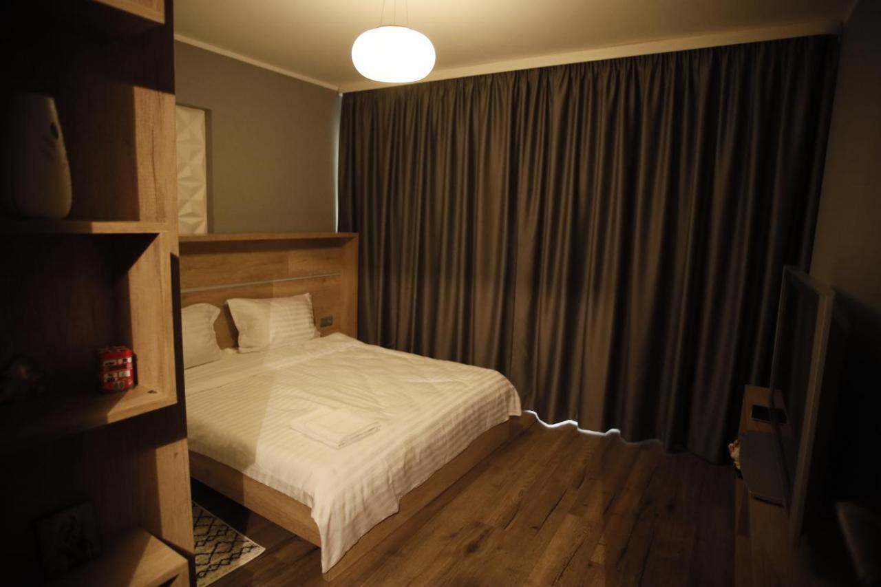Rcc 3 Apartament Lägenhet Focşani Exteriör bild